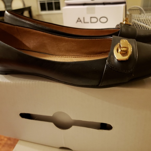 Aldo flats - Picture 6 of 8